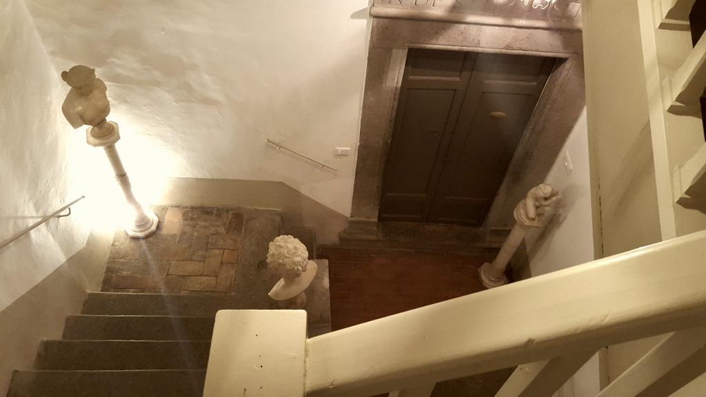 B&B A Piazza Del Gesu Viterbo Eksteriør billede