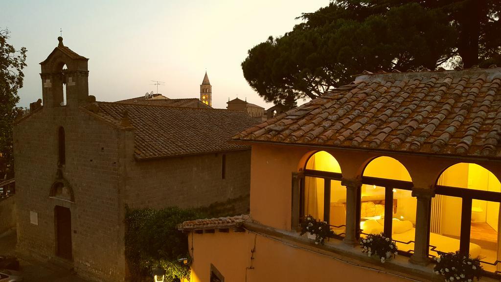 B&B A Piazza Del Gesu Viterbo Eksteriør billede